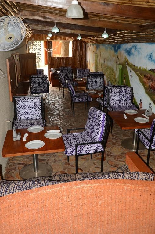 The Sleepy Hippo Hotel Acra Quarto foto